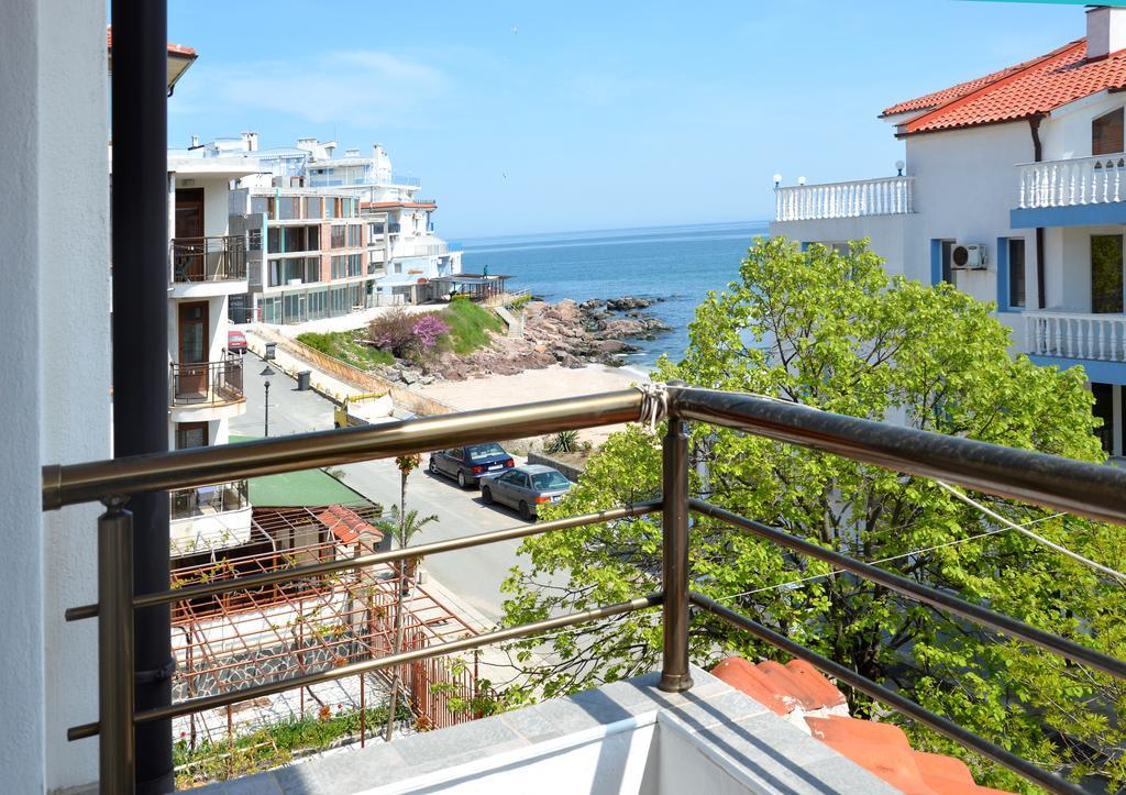 Kani Studios Sozopol Bilik gambar